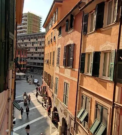 Mazzini 8 * Rapallo